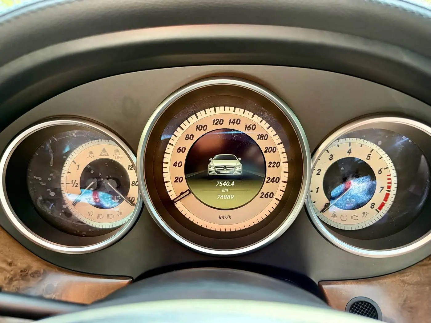 Mercedes-Benz CLS 2012 — Photo 13/13