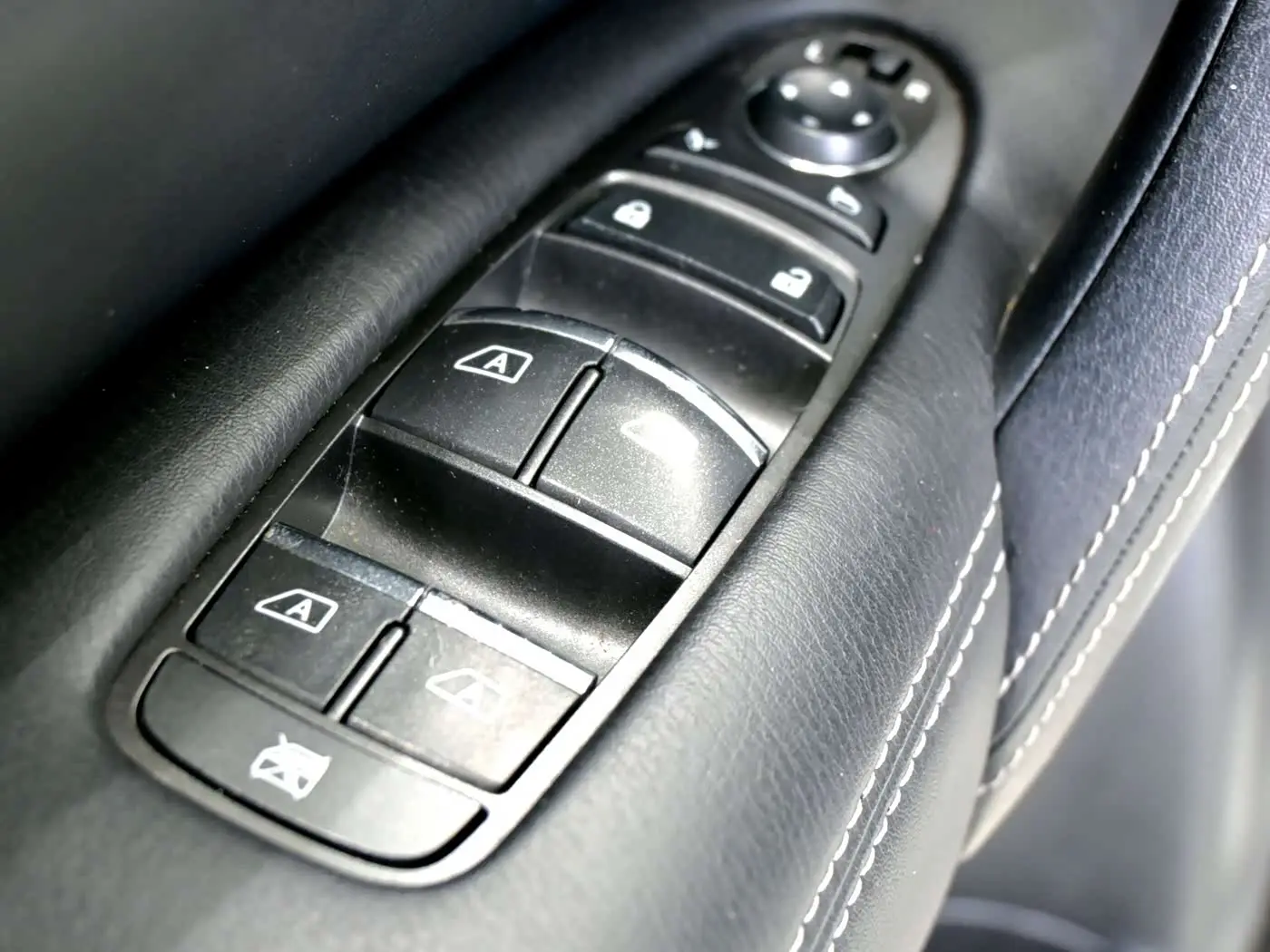 Nissan Patrol 2019 — Photo 19/20