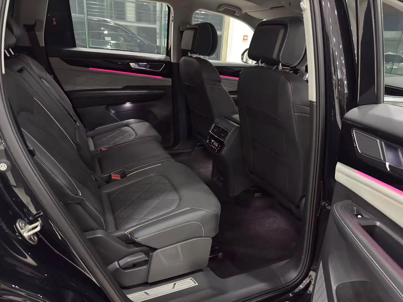 Volkswagen Teramont 2024 — Photo 13/20