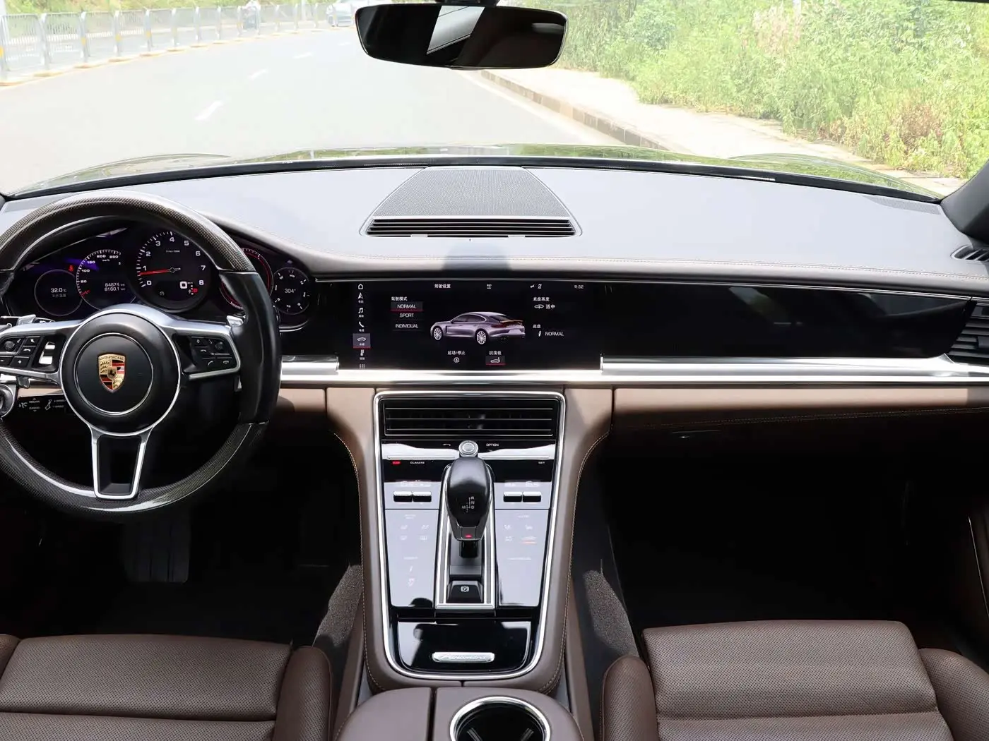 Porsche Panamera 2020 — Photo 15/19