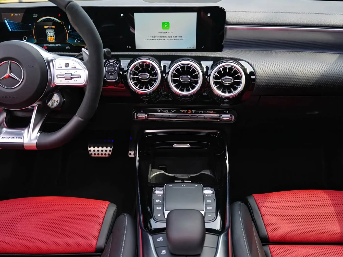 Mercedes-Benz A-Class AMG 2022 — Photo 13/13