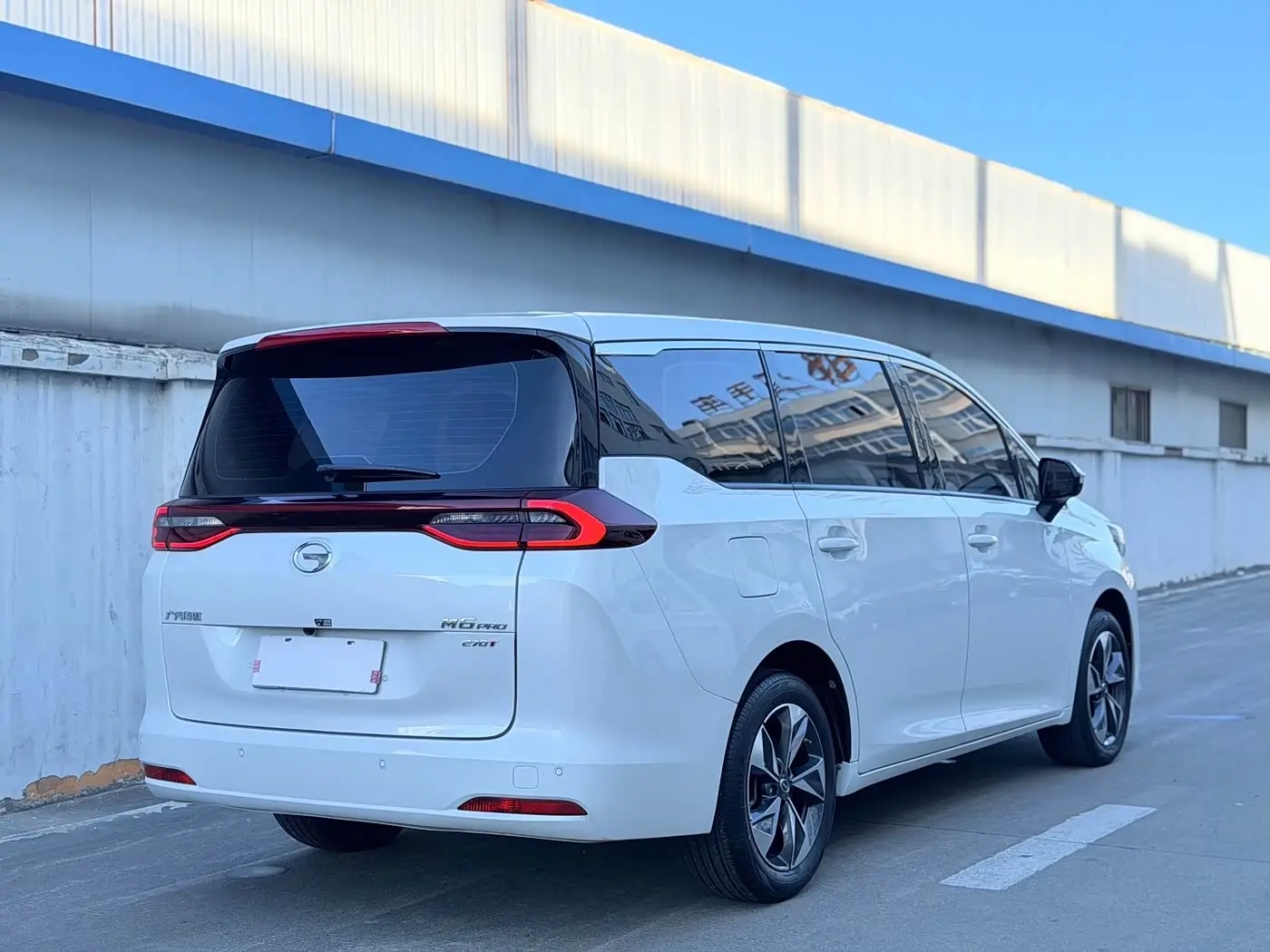 GAC Trumpchi Trumpchi M6 2025 — Фото 13/16