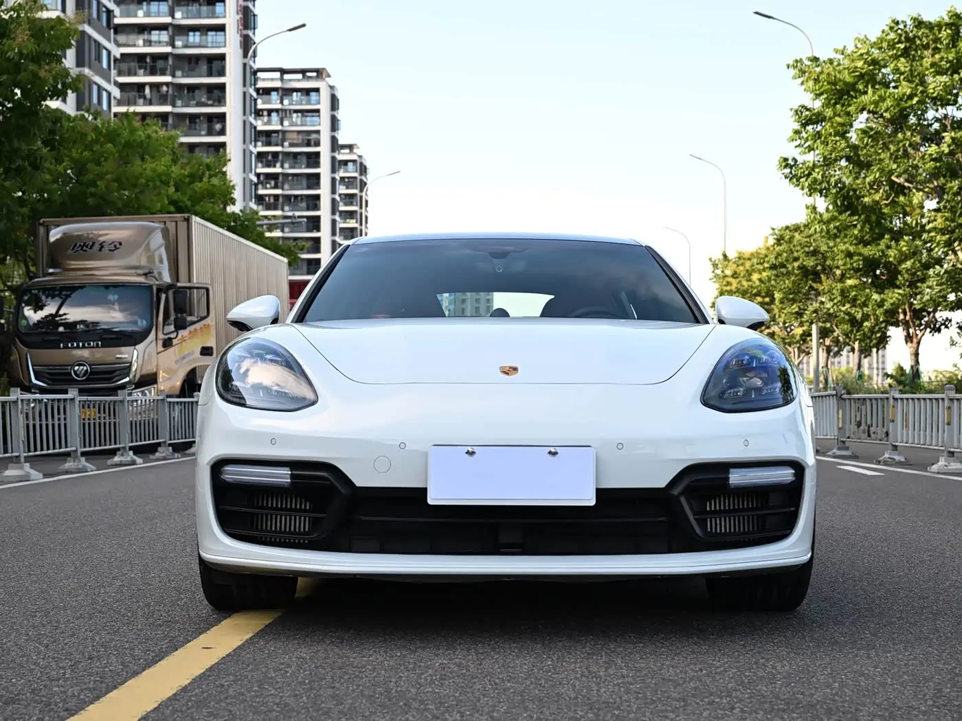 Porsche Panamera 2021 — Photo 2/15