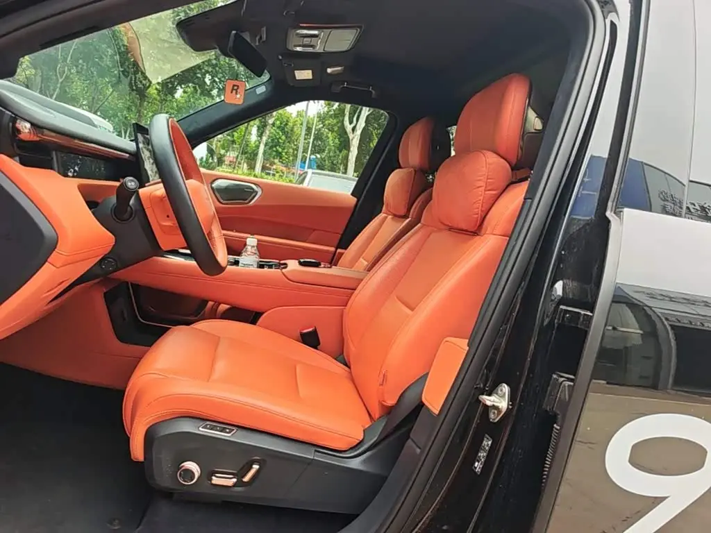 Lynk & Co 900 2025 — Şəkil 15/20