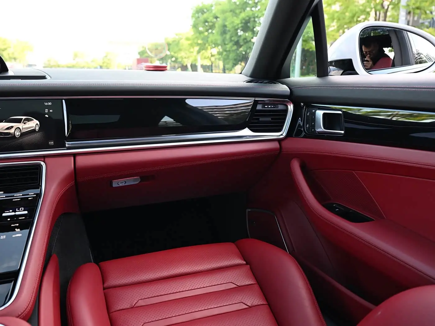 Porsche Panamera 2021 — Photo 10/15