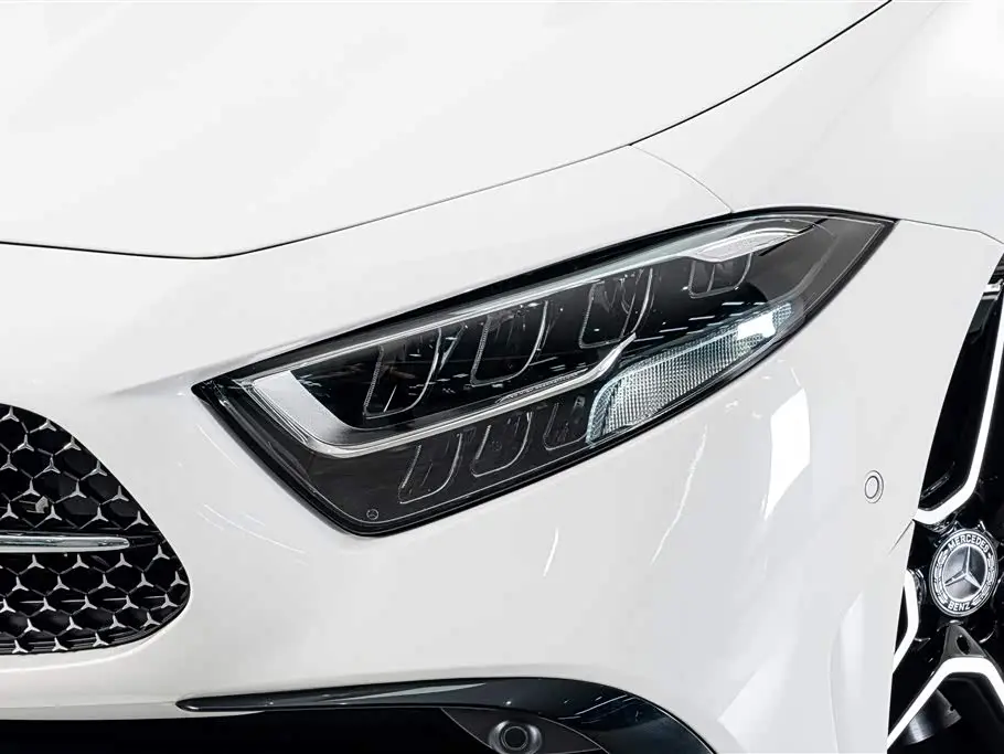 Mercedes-Benz CLS 2023 — Фото 4/20