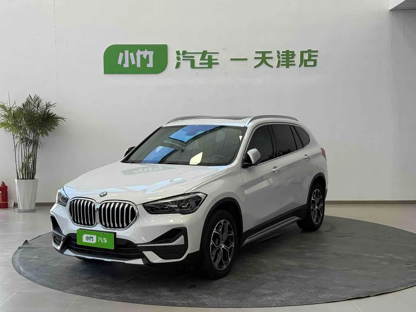 BMW X1 2022 — Şəkil 1/20