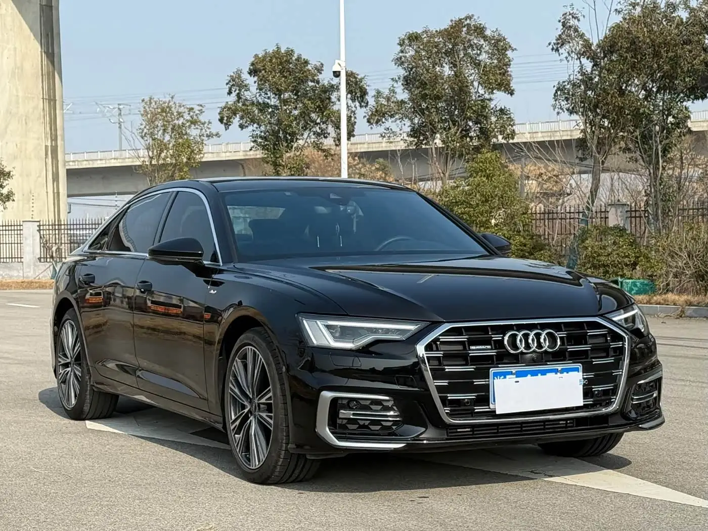 Audi A6L, 2022