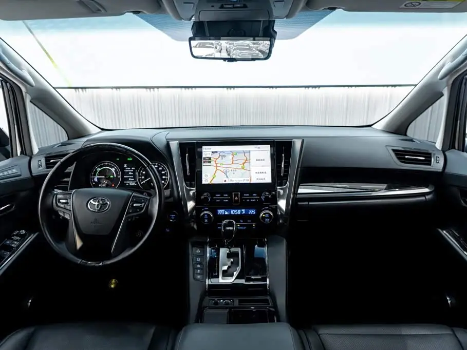 Toyota Vellfire 2023 — Şəkil 15/20
