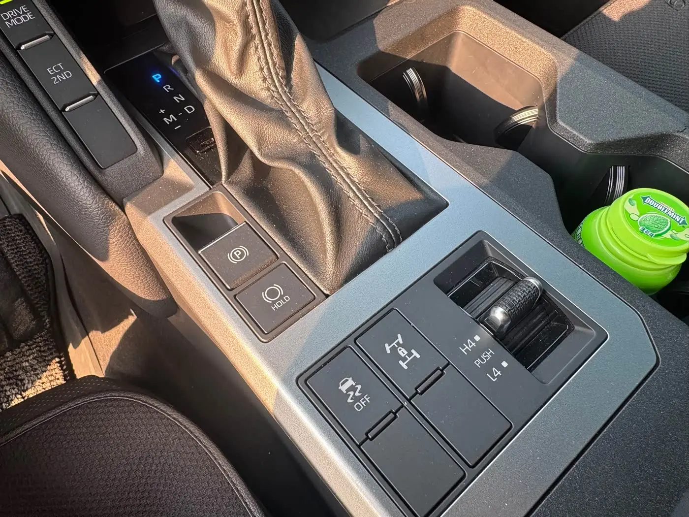 Toyota Prado 2025 — Photo 7/12