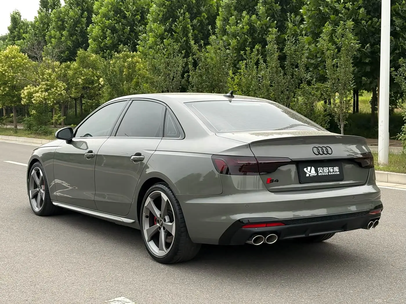 Audi S4 2023 — Photo 5/17