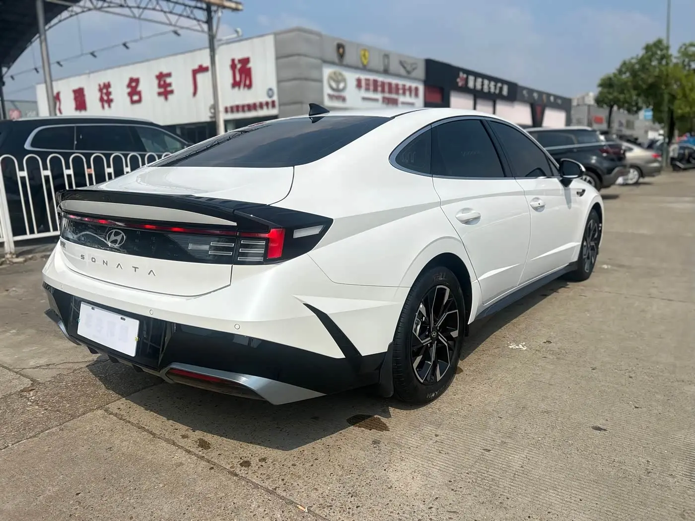 Hyundai Sonata 2024 — Photo 11/11
