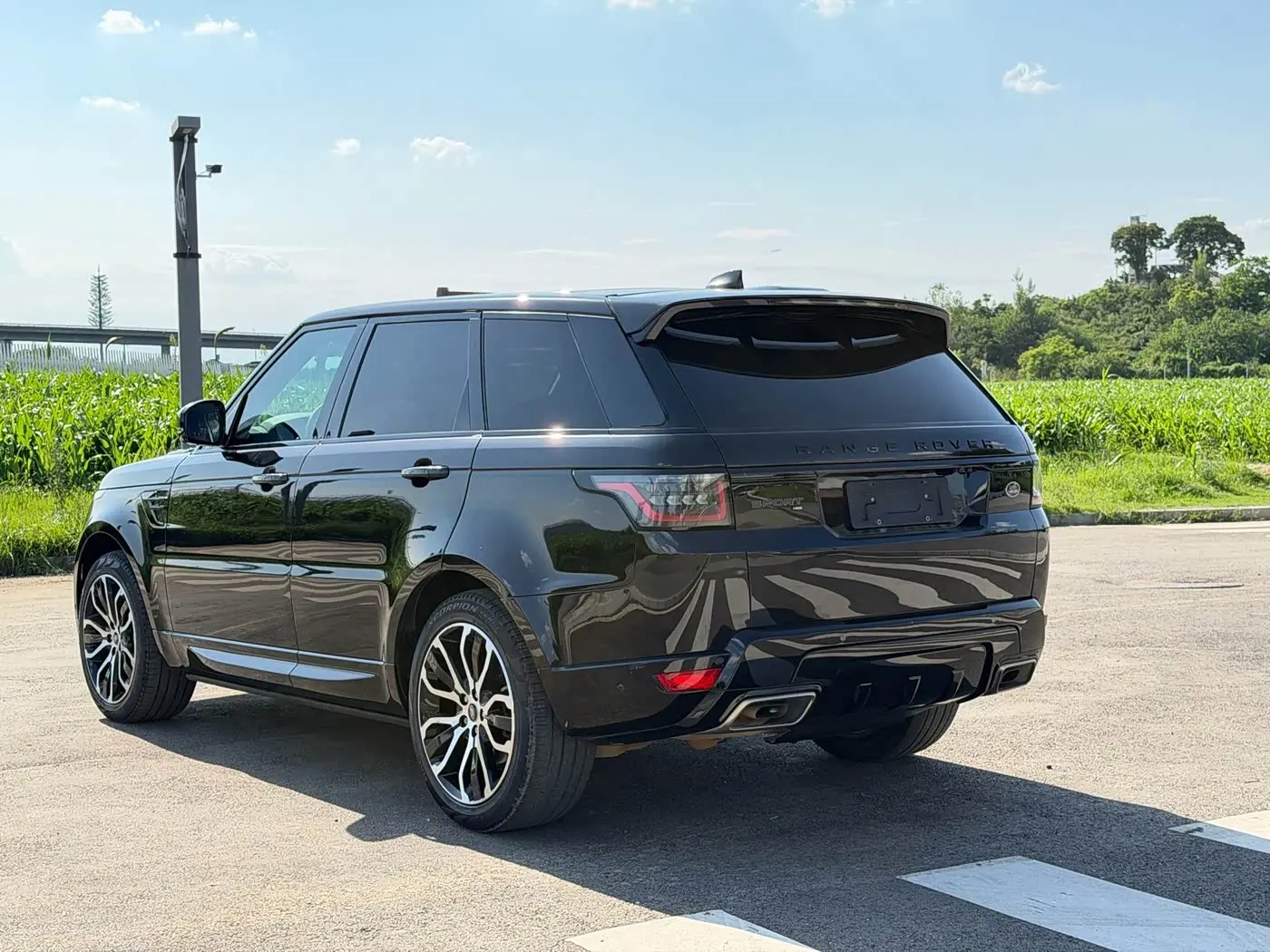 Land Rover Range Rover Sport 2021 — Photo 6/20