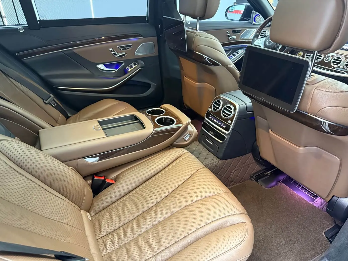 Mercedes-Benz S-Class 2018 — Şəkil 14/20