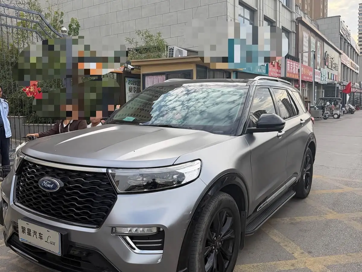 Ford Explorer 2020 — Фото 2/10