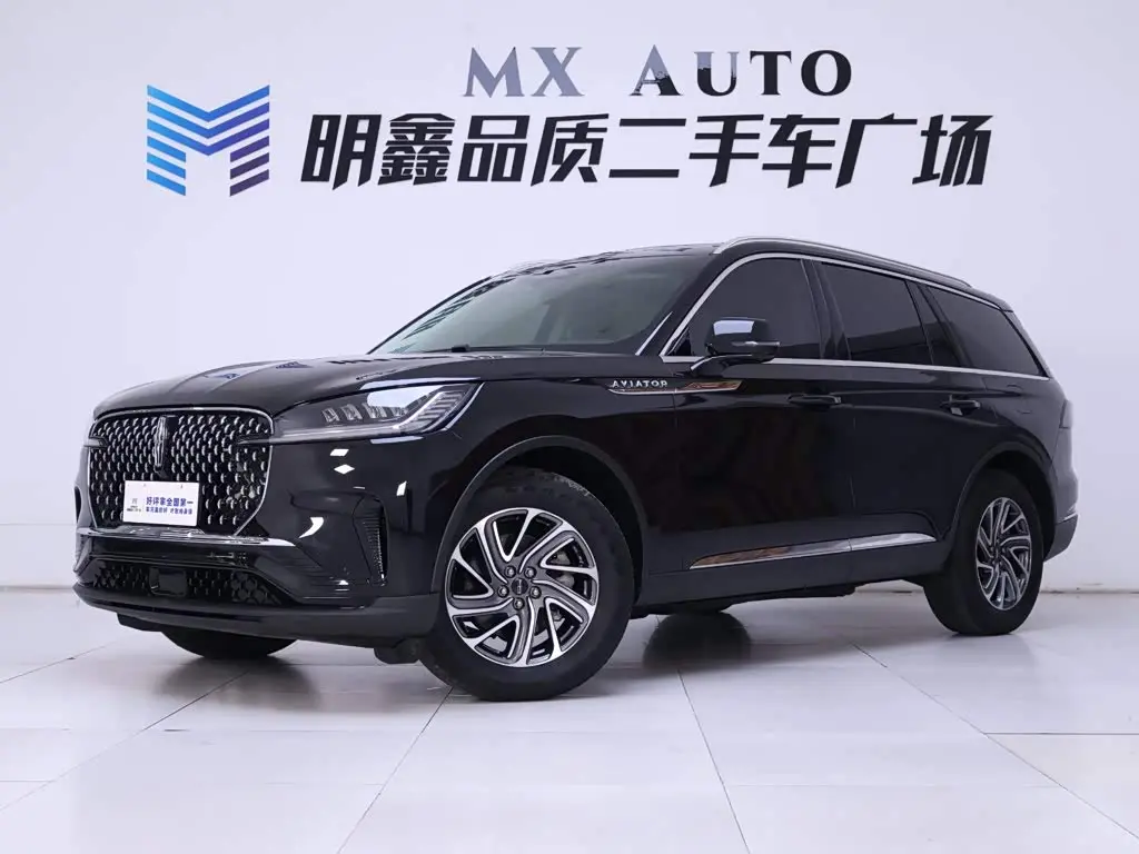 Lincoln Aviator 2024 — Photo 2/20