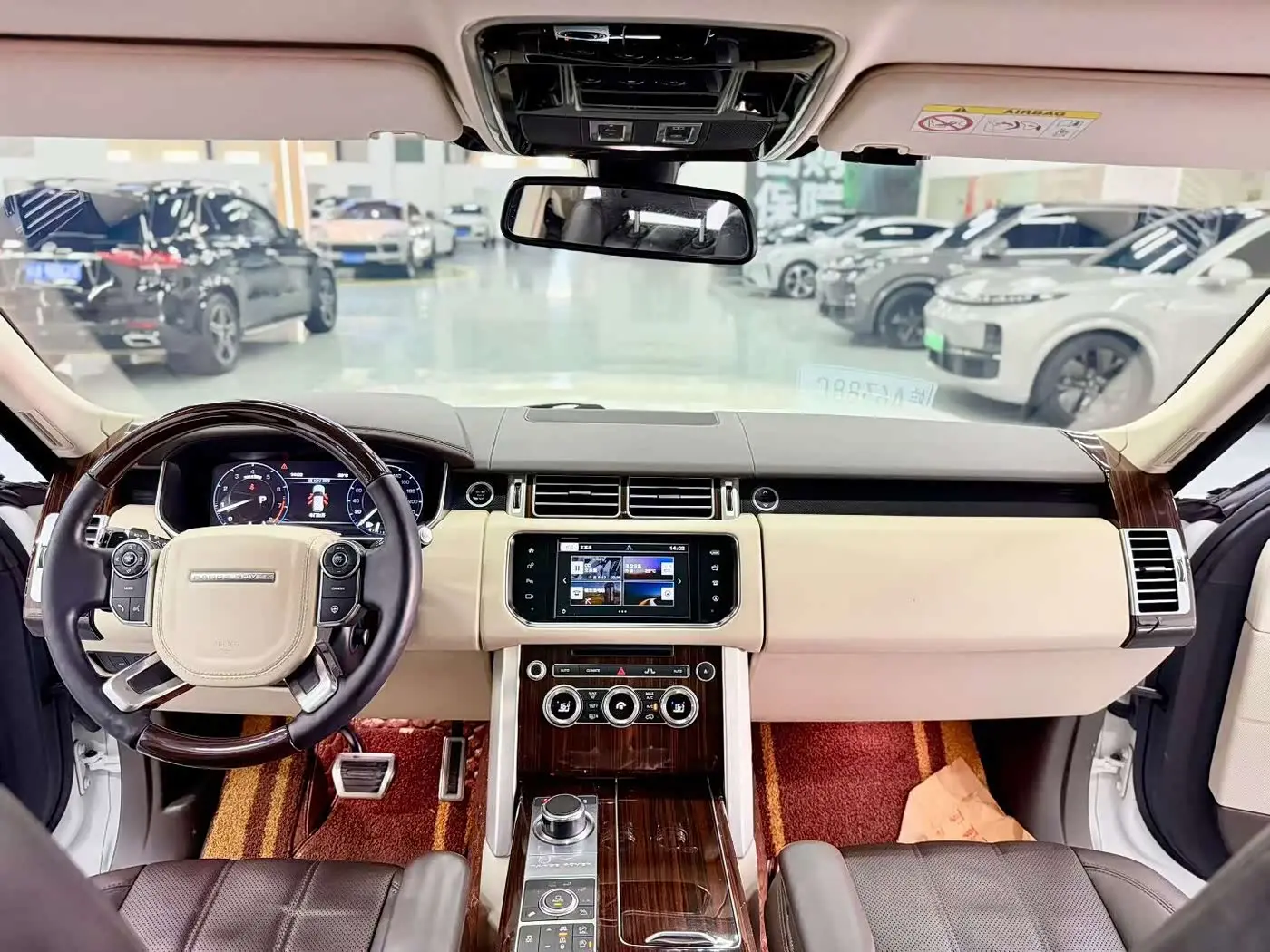 Land Rover Range Rover 2017 — ფოტო 5/9