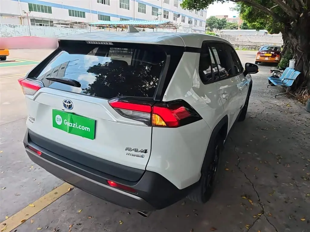 Toyota RAV4 Rongfang 2021 — Photo 7/20