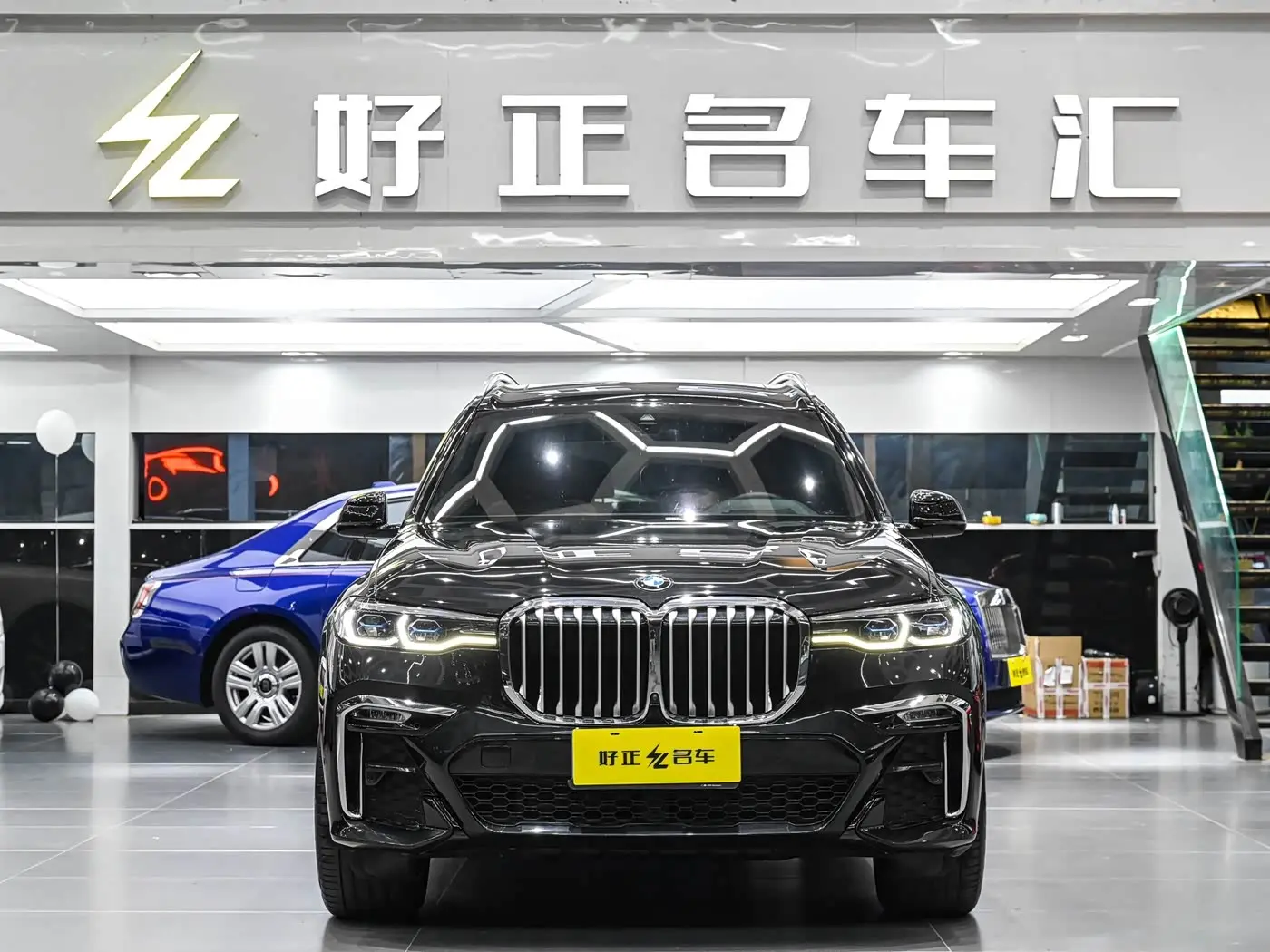 BMW X7 2022 — Фото 4/20