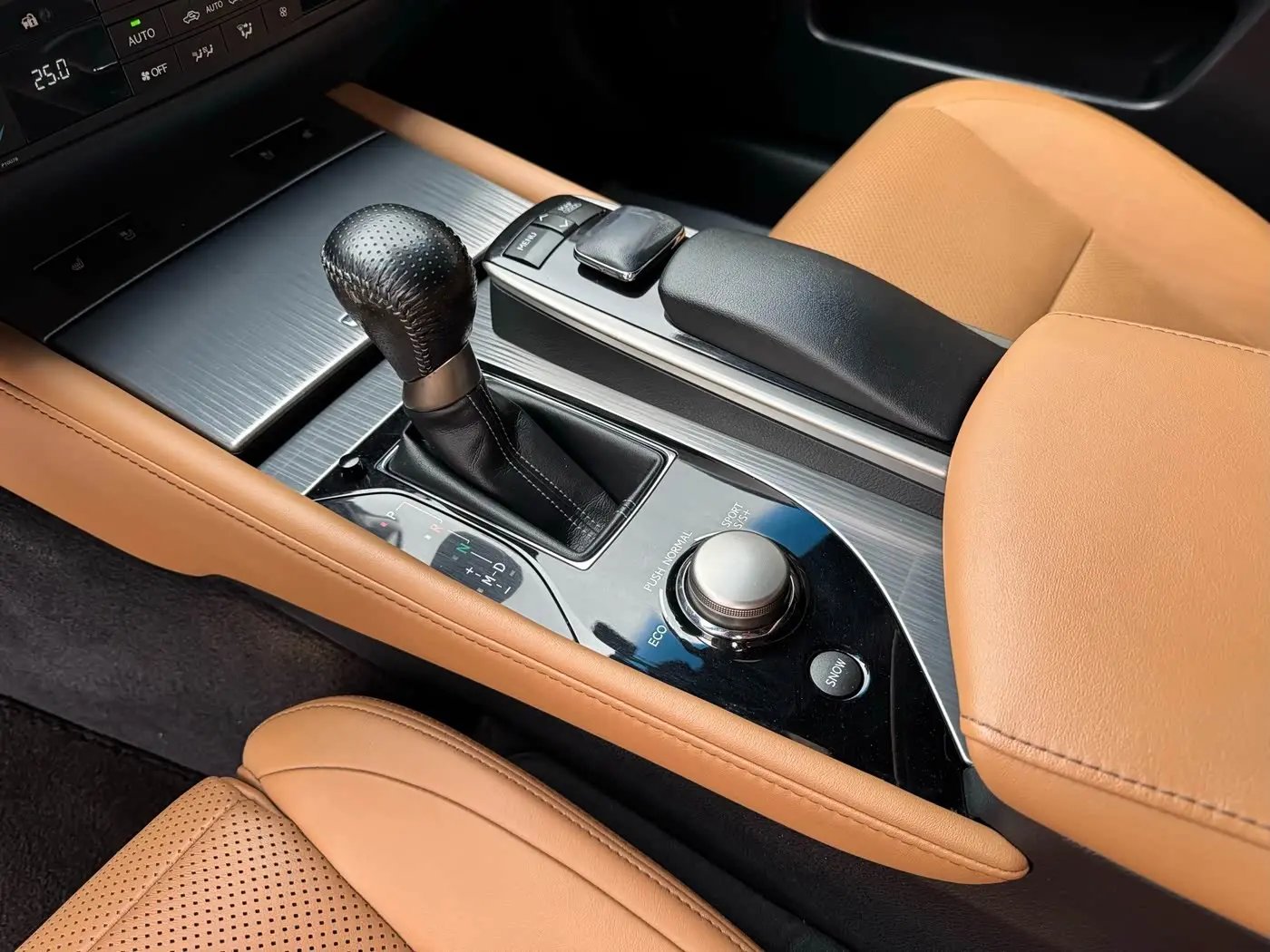 Lexus GS 2012 — Şəkil 13/13