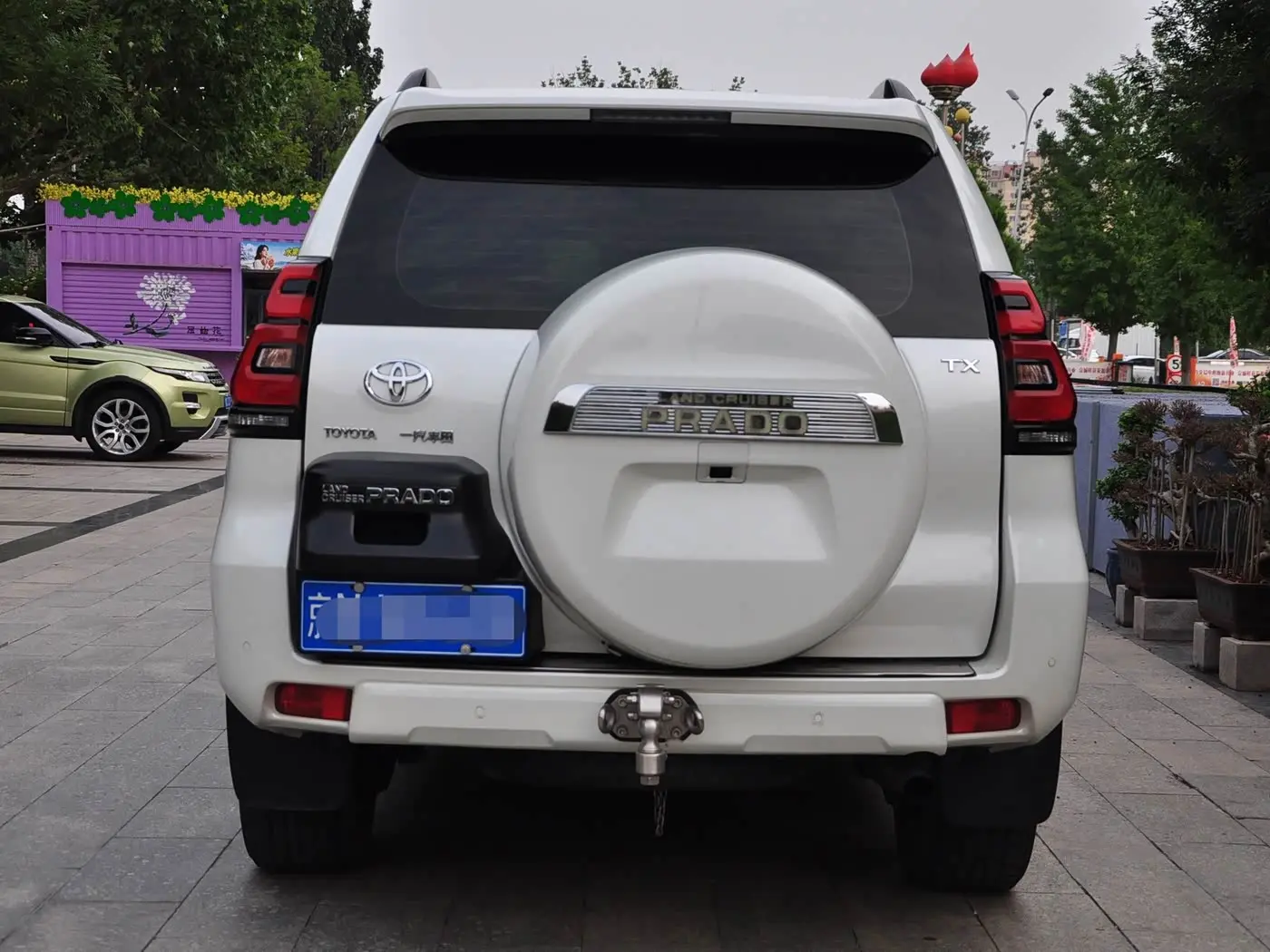 Toyota Prado 2019 — Photo 5/18