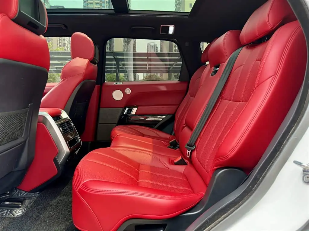 Land Rover Range Rover Sport 2014 — Photo 13/20