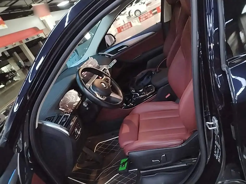BMW X4 2024 — Şəkil 16/20