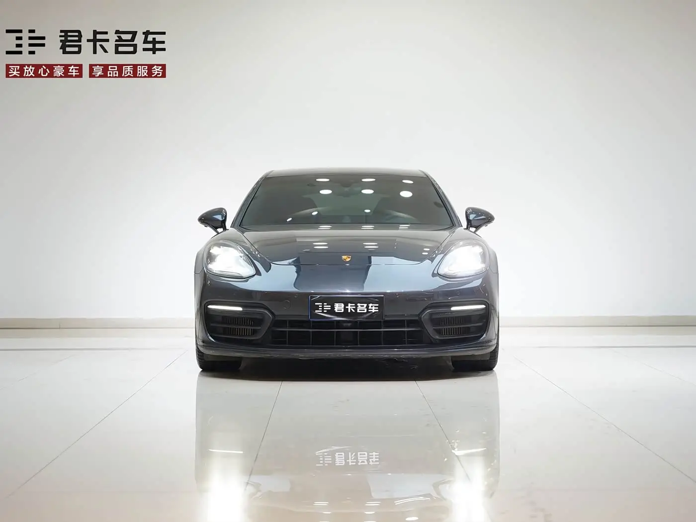 Porsche Panamera 2022 — Photo 2/20