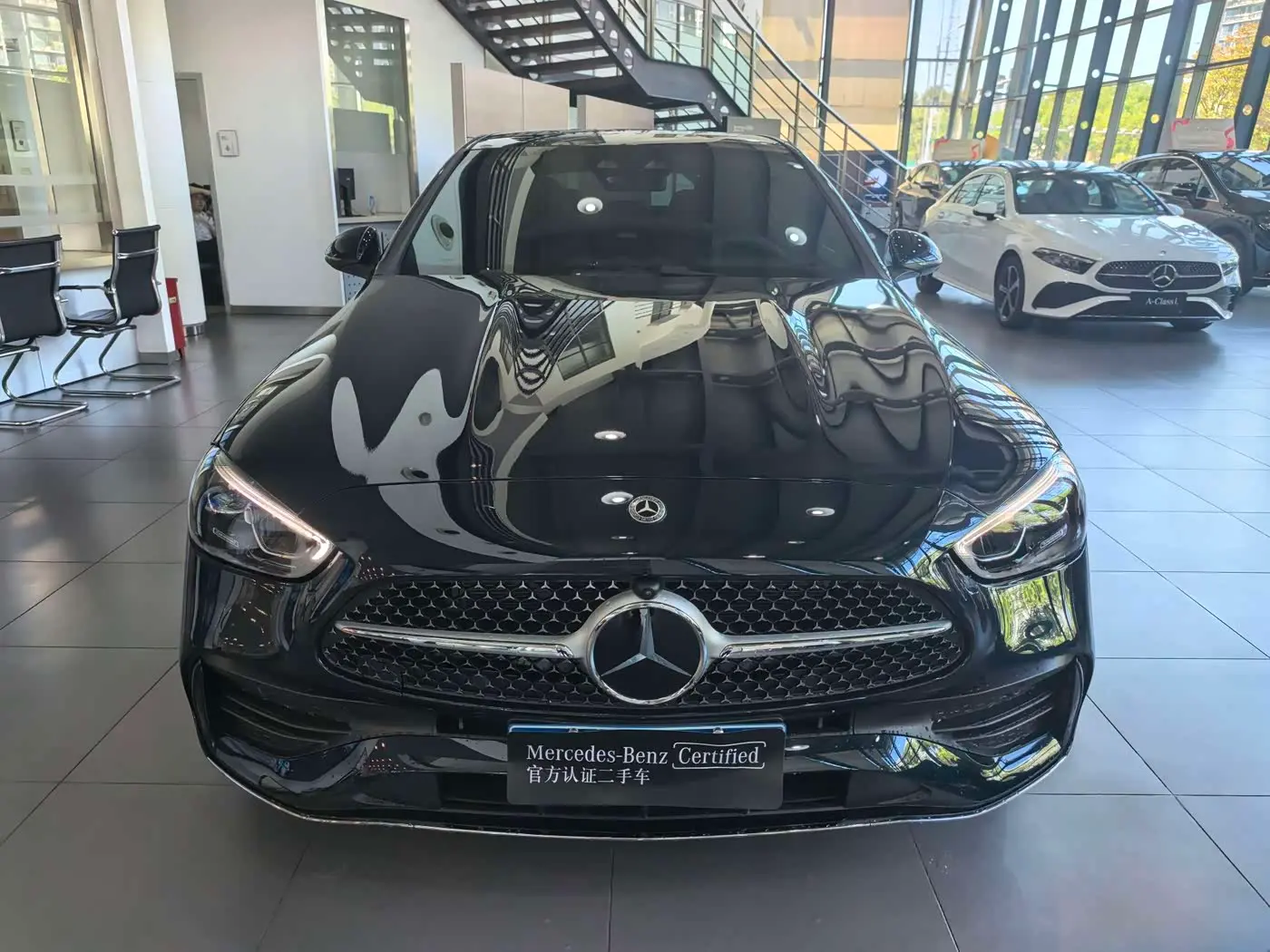 Mercedes-Benz C-Class 2026 — Photo 1/9