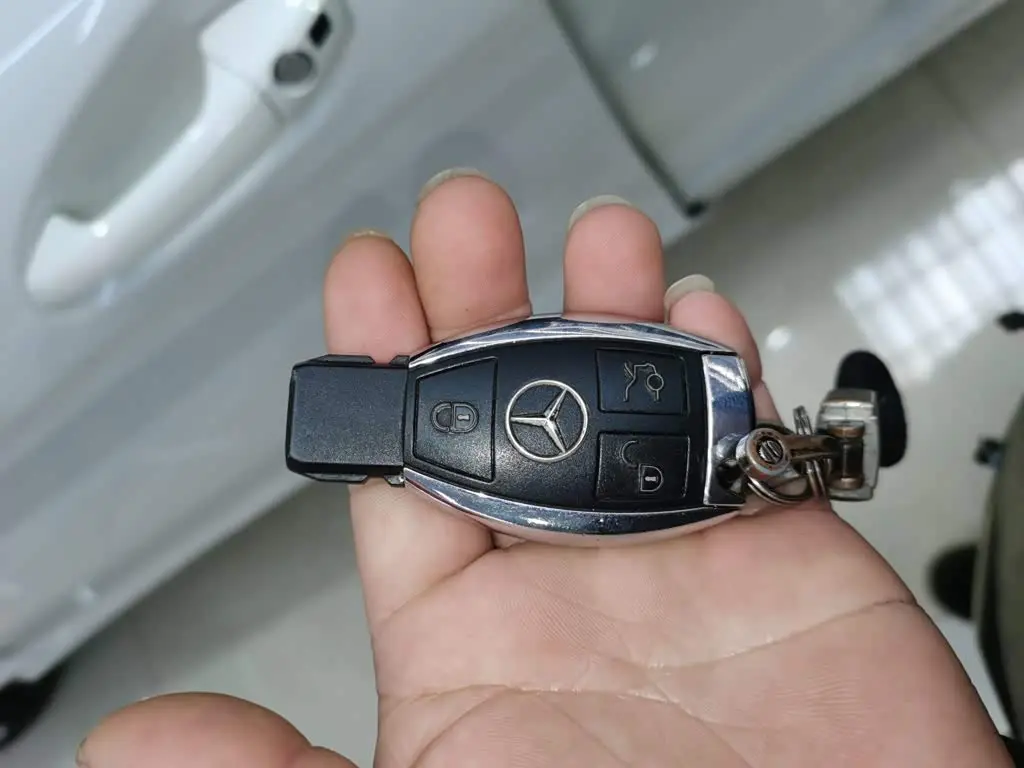 Mercedes-Benz CLS 2015 — ფოტო 17/20