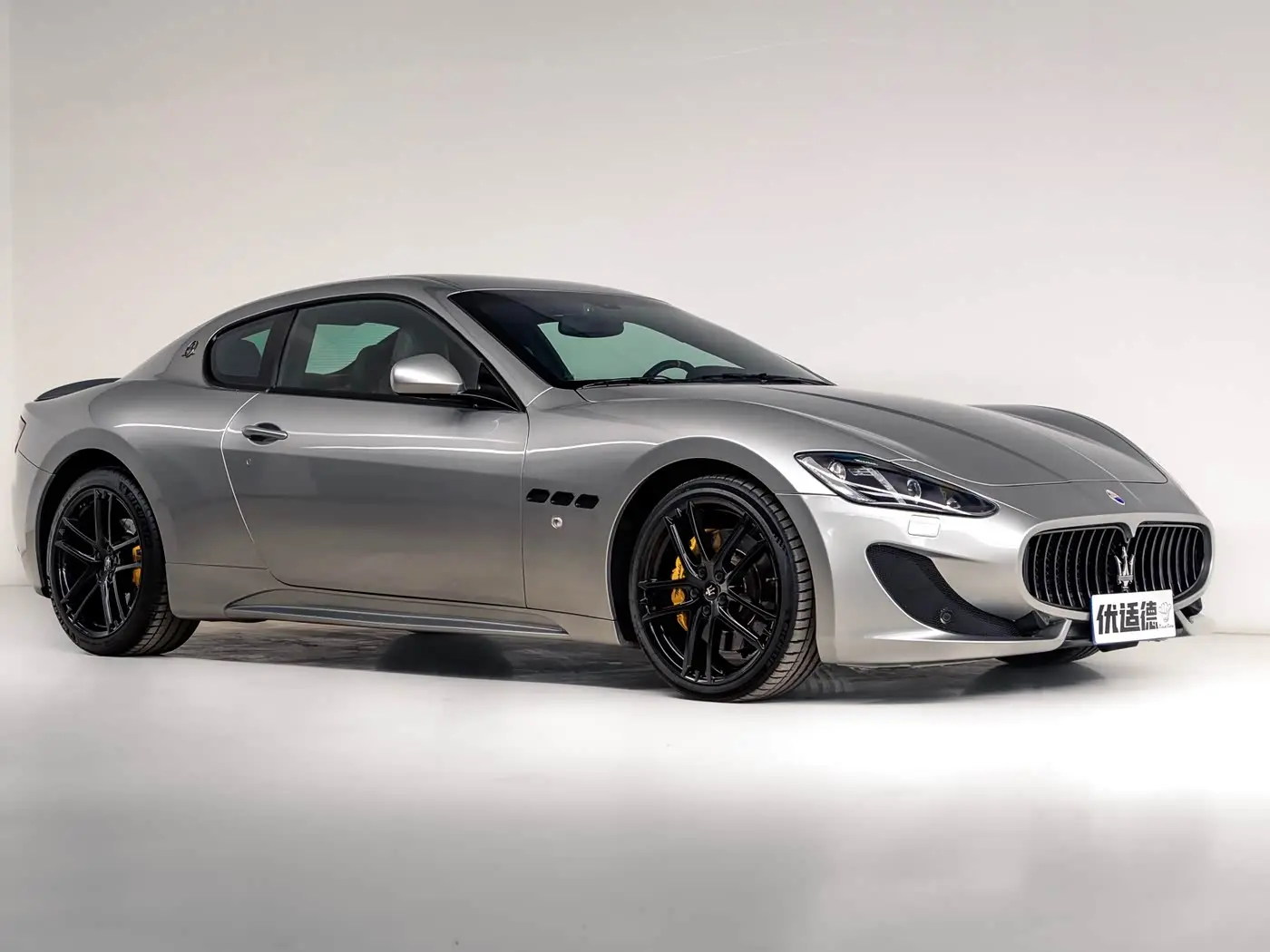 Maserati GranTurismo 2013 — Şəkil 2/20