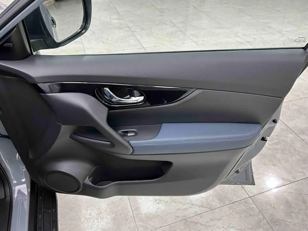 Nissan X-Trail 2025 — Photo 18/20