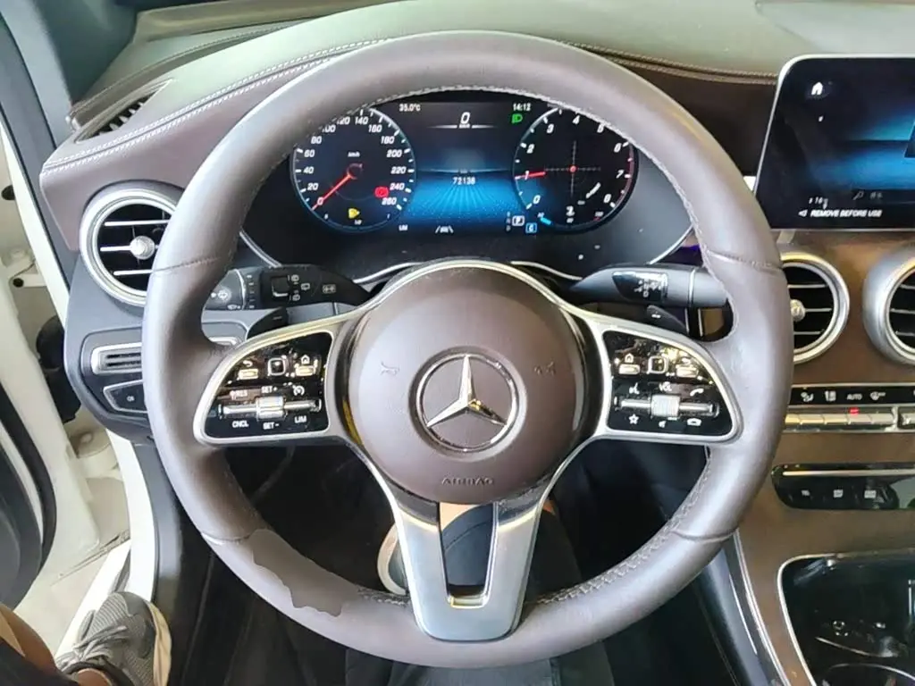 Mercedes-Benz GLC 2022 — Фото 11/20