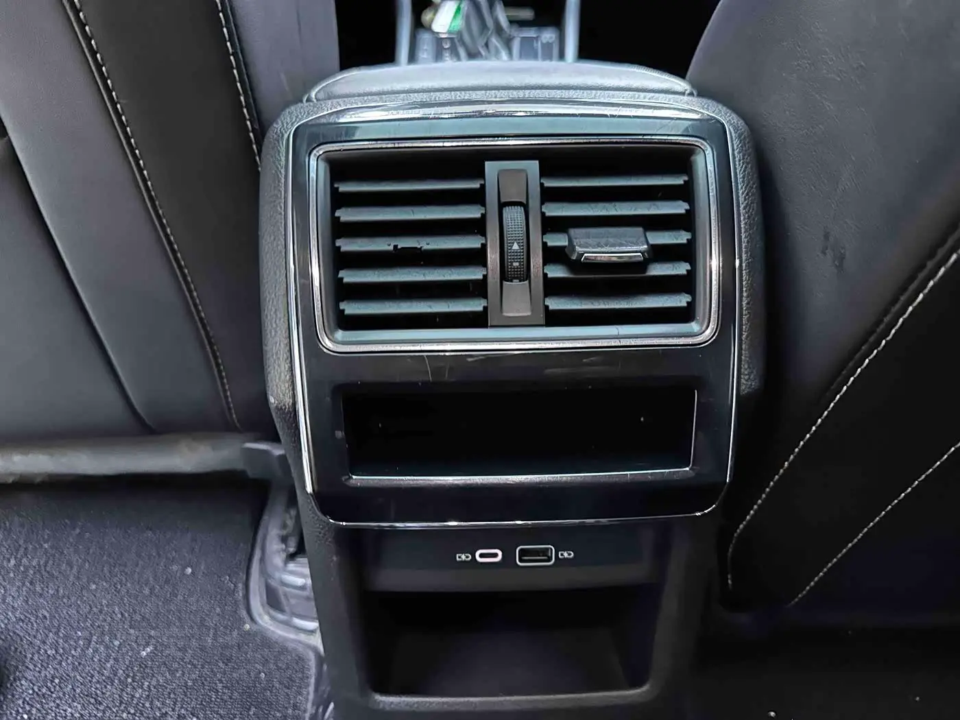 Škoda Superb 2022 — Şəkil 17/20