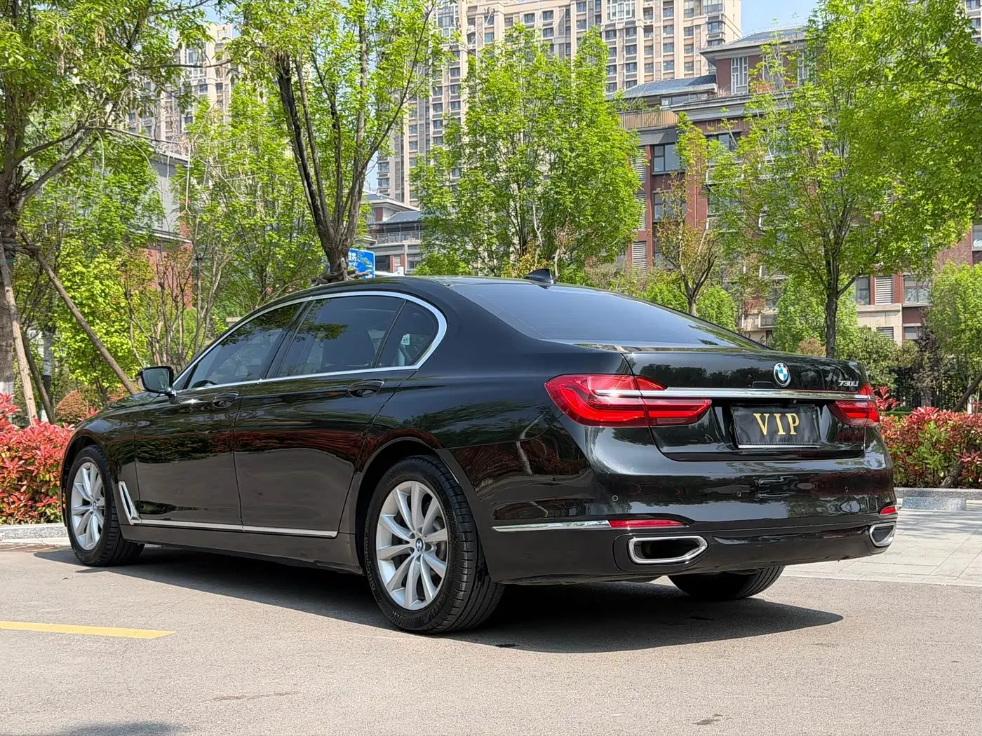 BMW 7 Series 2017 — Photo 20/20