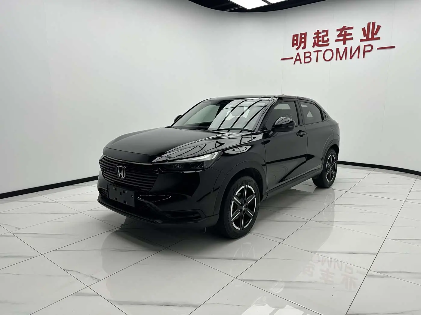 Honda Vezel 2023 — Фото 4/18