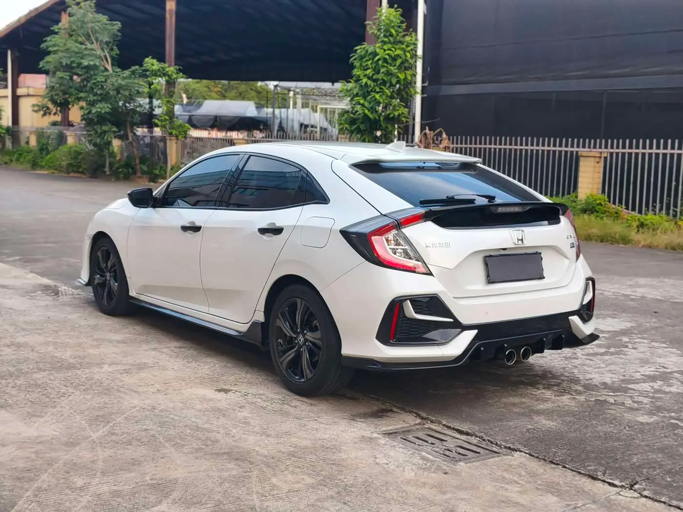 Honda Civic 2020 — Фото 8/20