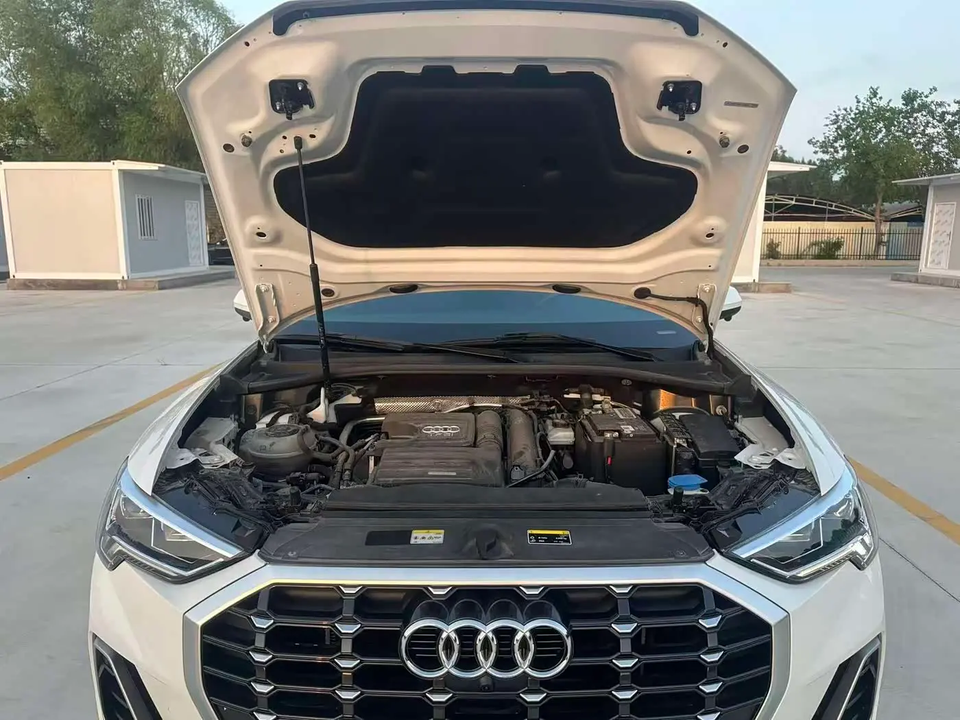 Audi Q3 2022 — Photo 18/19