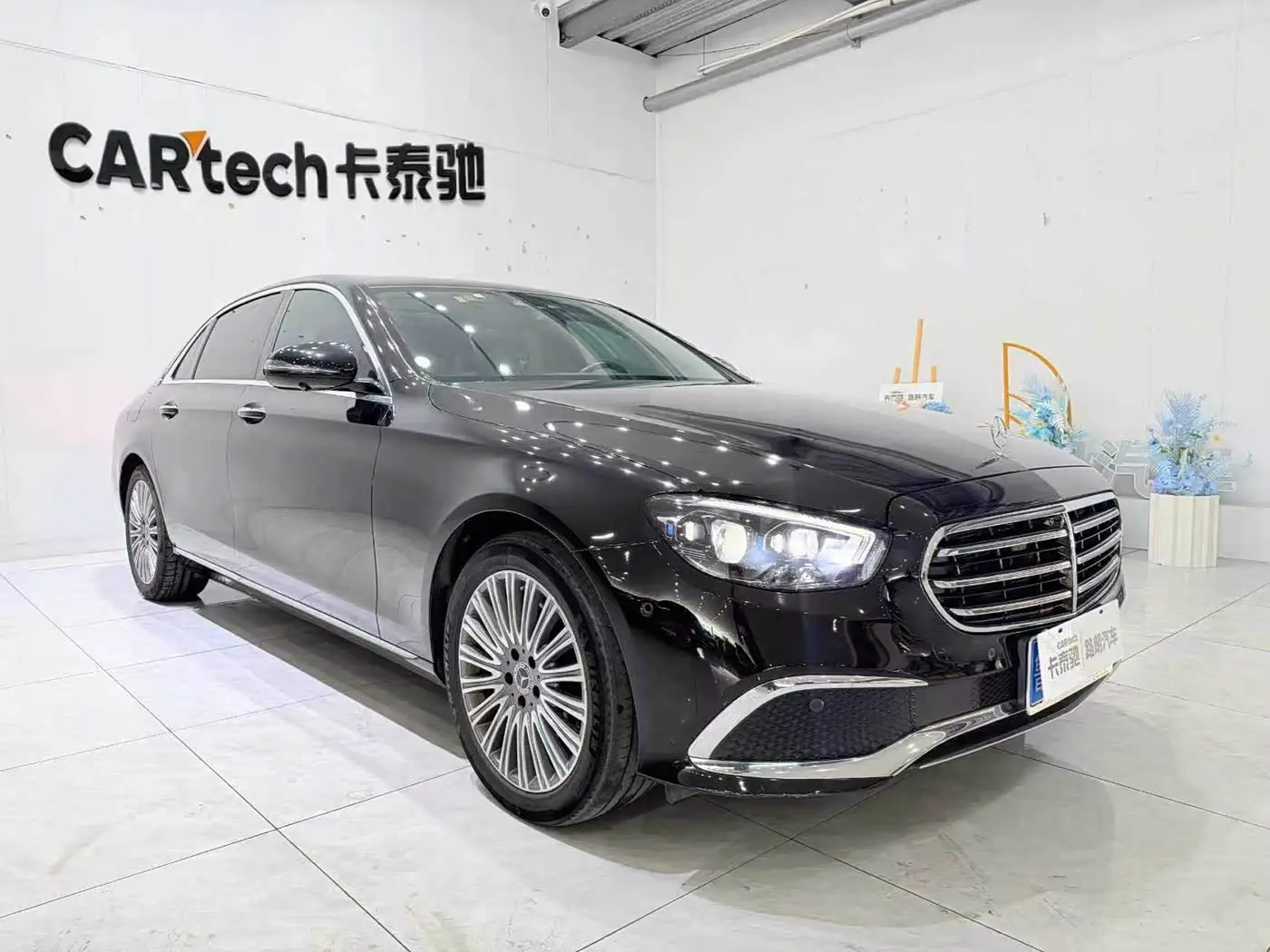 Mercedes-Benz E-Class 2021 — Фото 3/9