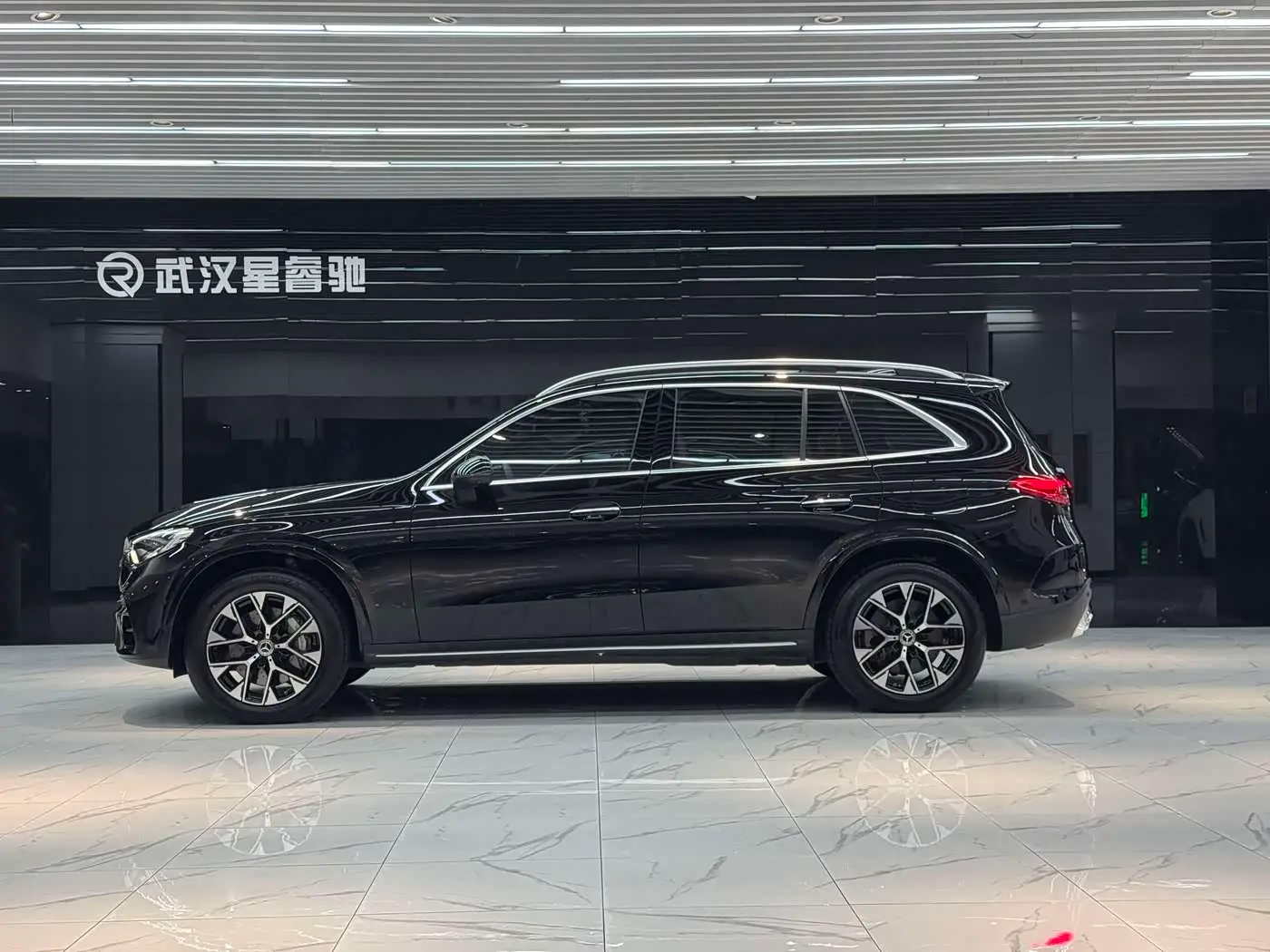 Mercedes-Benz GLC New Energy 2025 — Şəkil 5/14
