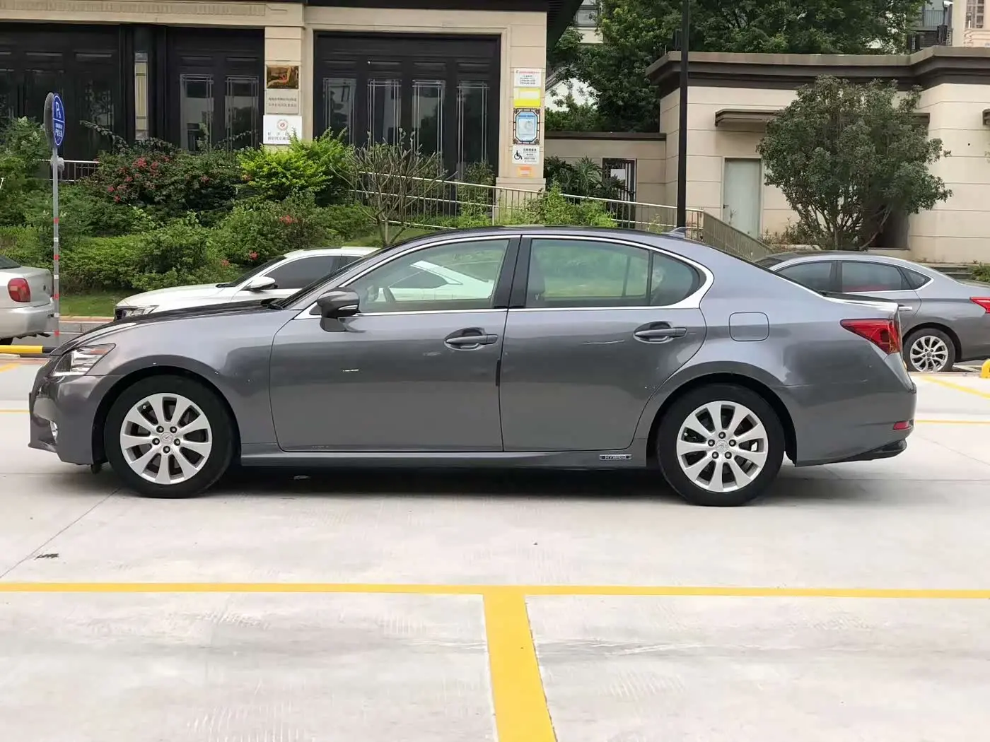 Lexus GS 2014 — Photo 5/9