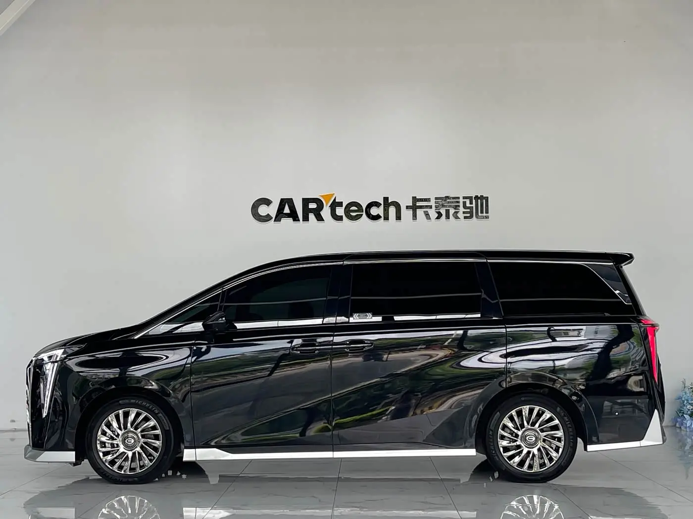 GAC Trumpchi Trumpchi M8 2024 — Şəkil 8/20