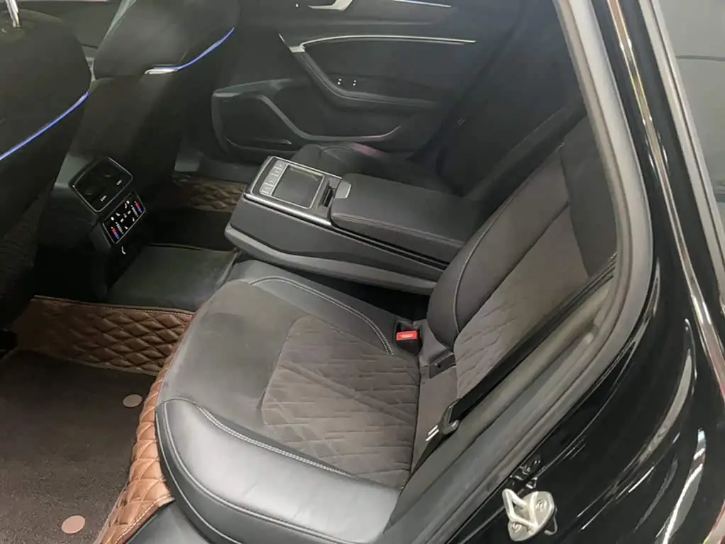Audi A6L 2020 — Photo 17/20