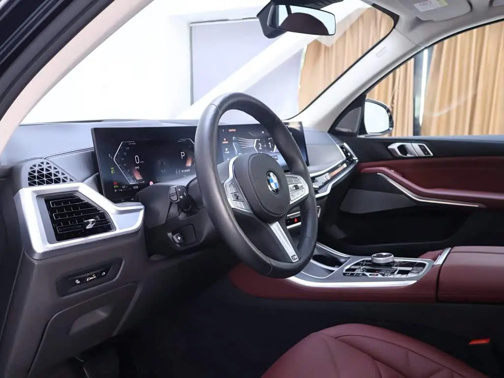 BMW X5 2025 — Photo 11/20