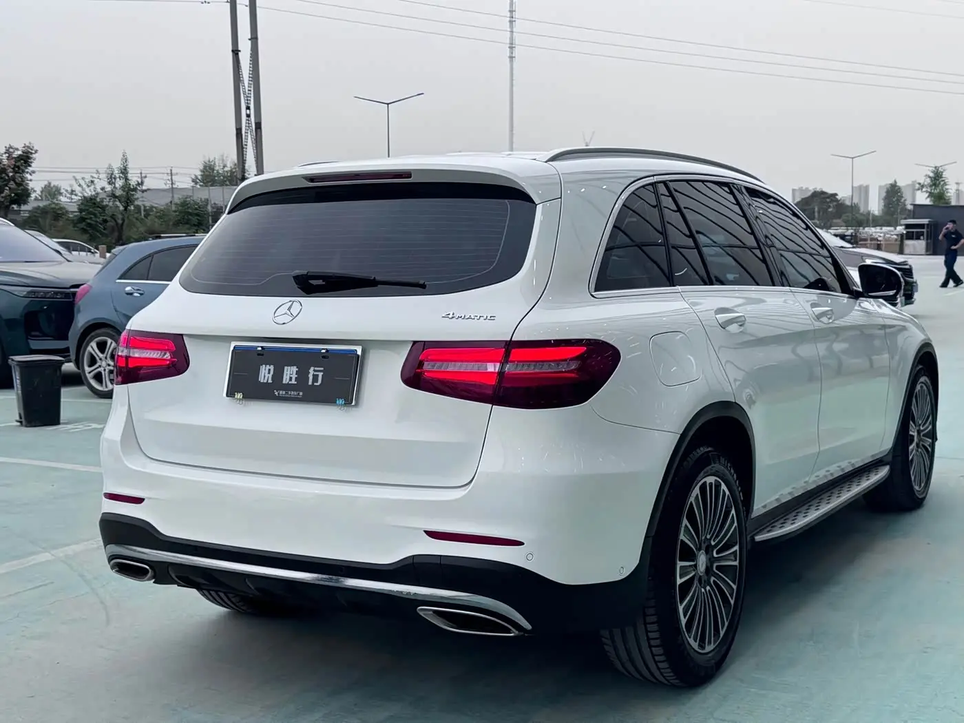 Mercedes-Benz GLC 2016 — Фото 7/20