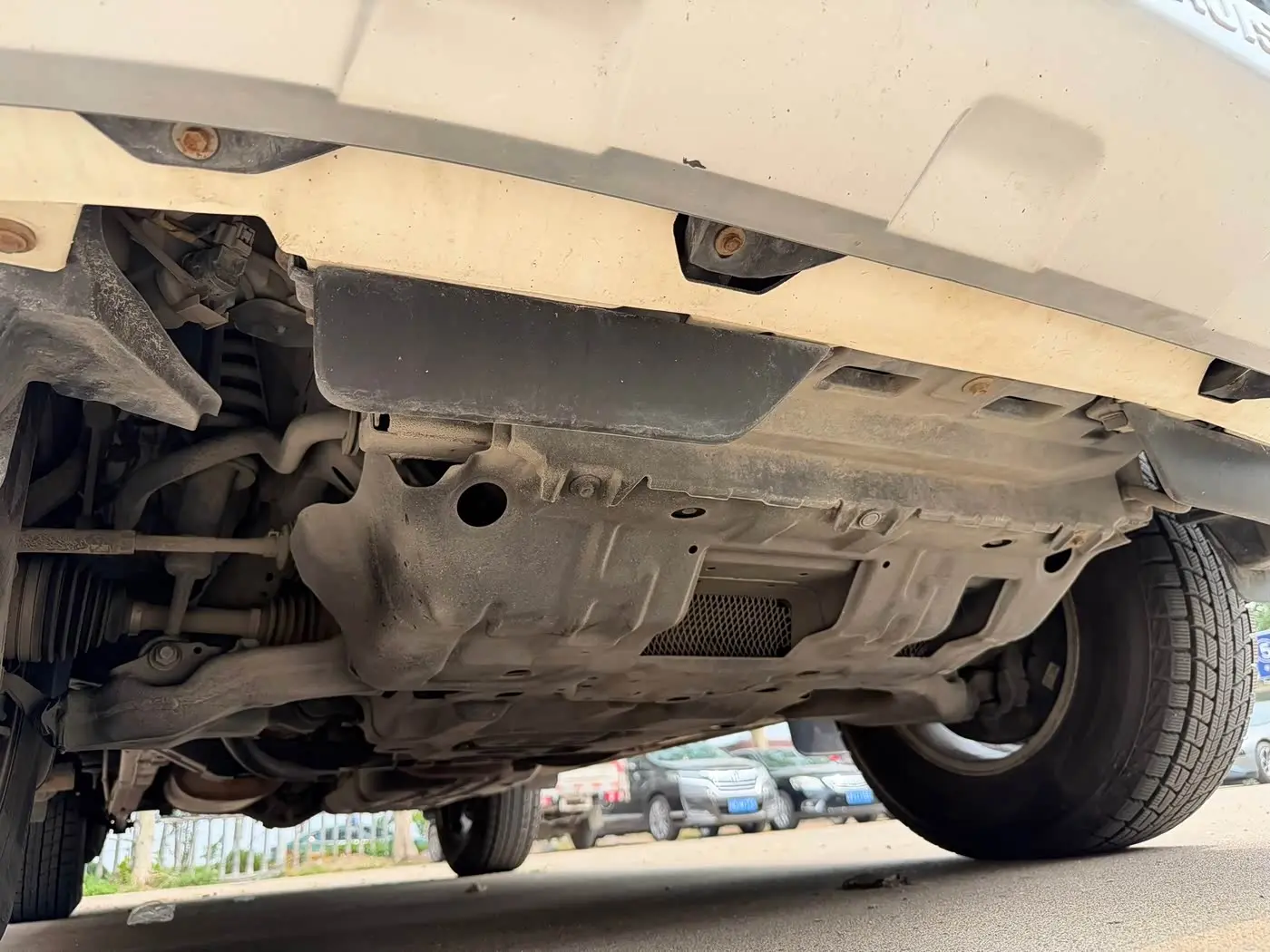 Toyota Prado 2012 — Photo 14/20