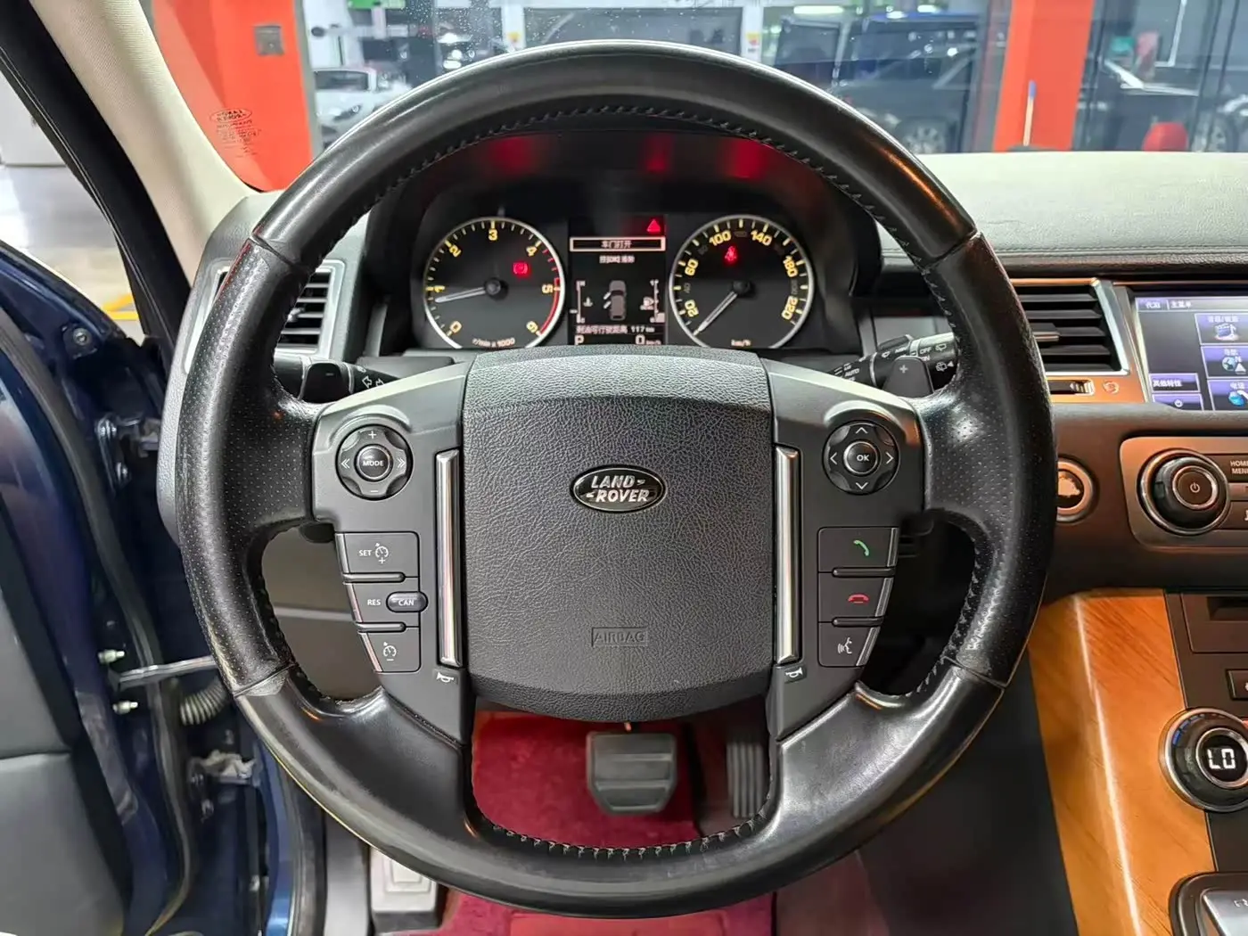 Land Rover Range Rover Sport 2013 — Photo 9/12