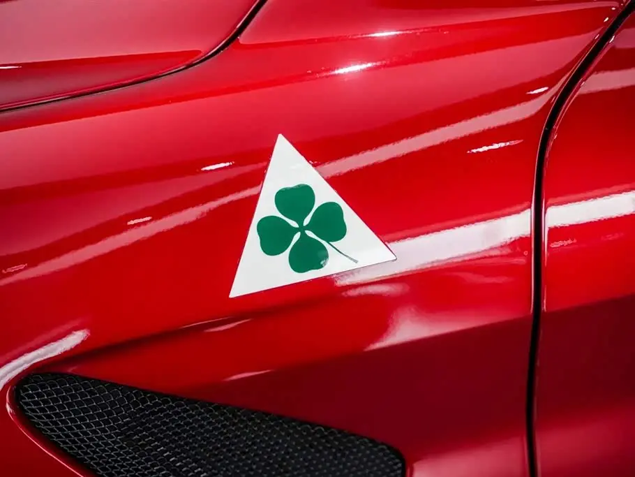 Alfa Romeo Giulia 2022 — Фото 8/20