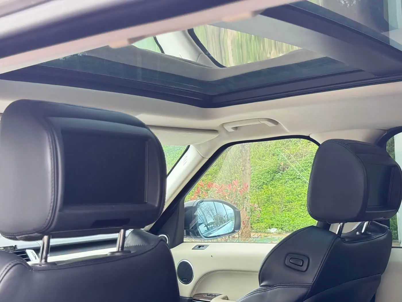 Land Rover Range Rover Sport 2014 — Photo 13/20
