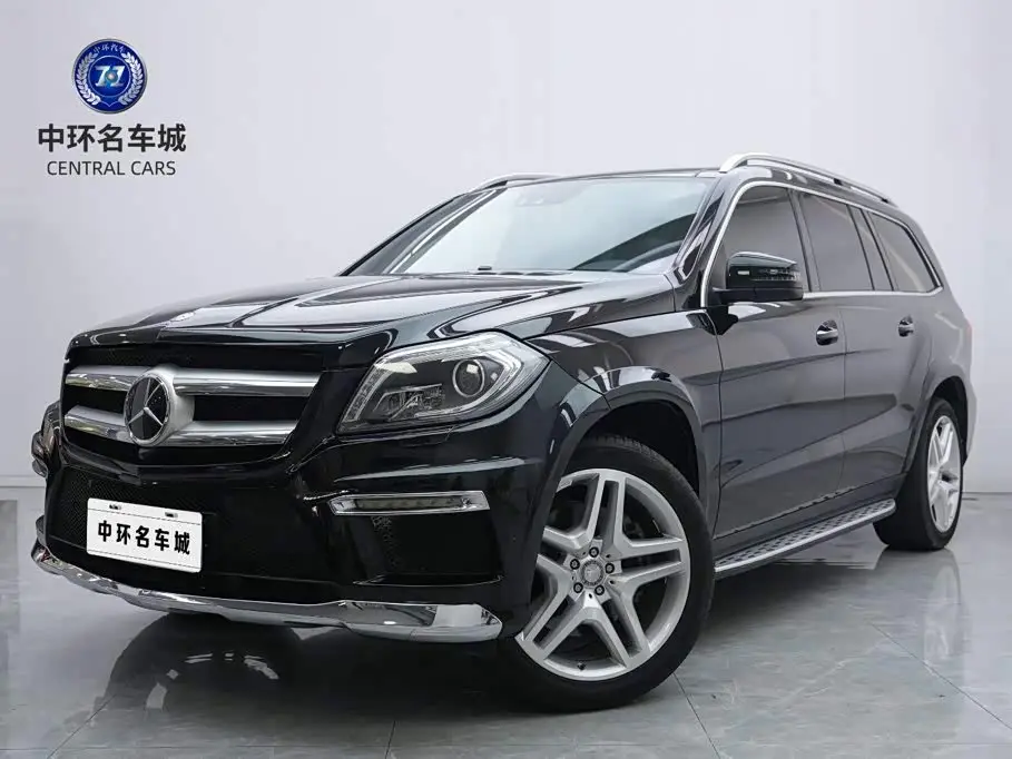 Mercedes-Benz GL-Class 2015 — Photo 1/18